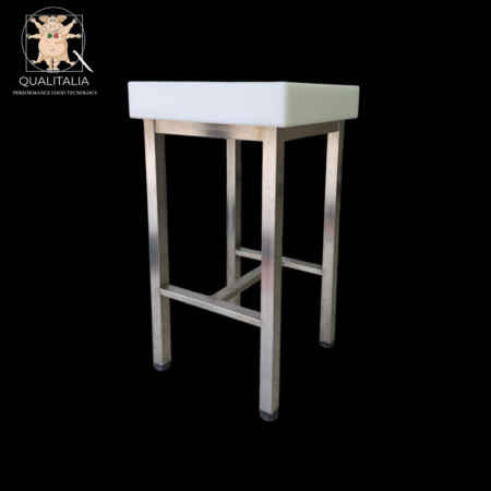 Ceppo in polietilene con sgabello inox cm.50x50x10h col.bianco